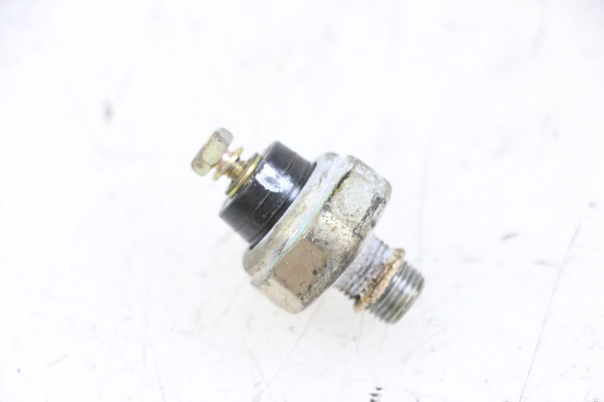 photo de SENSOR PRESION ACEITE KAWASAKI ZR 7 750 (1999 - 2004) - Vista principal