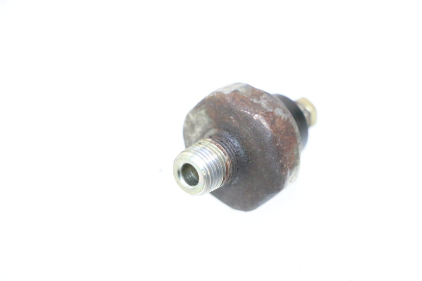 photo de SENSOR PRESION ACEITE KAWASAKI ZX-6R ZX6R 600 (2000 - 2002) - Zoom estado de uso