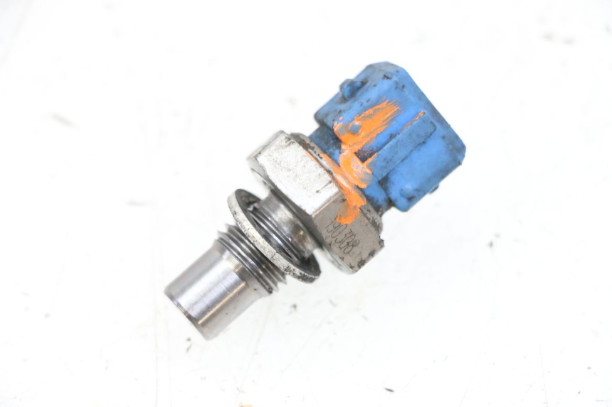 photo de SENSOR DE TEMPERATURA DEL MOTOR PIAGGIO NEW TYPHOON 50 (2018 - 2021) - Vista principal