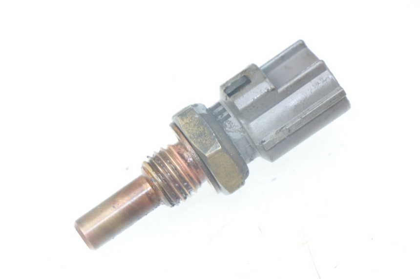 photo de SONDA DE TEMPERATURA DE AGUA SUZUKI BURGMAN 125 (2007 - 2014) - Detalle de la pieza