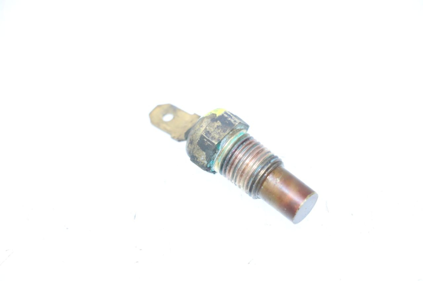 photo de SONDA DE TEMPERATURA DE AGUA SUZUKI BURGMAN 125 (2007 - 2014) - Zoom estado de uso
