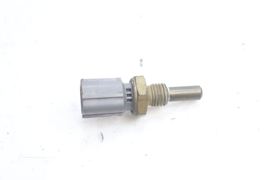 photo de SENSOR TEMPERATURA AGUA SUZUKI BURGMAN EXECUTIVE ABS 650 (2006 - 2012) - Detalle de la pieza