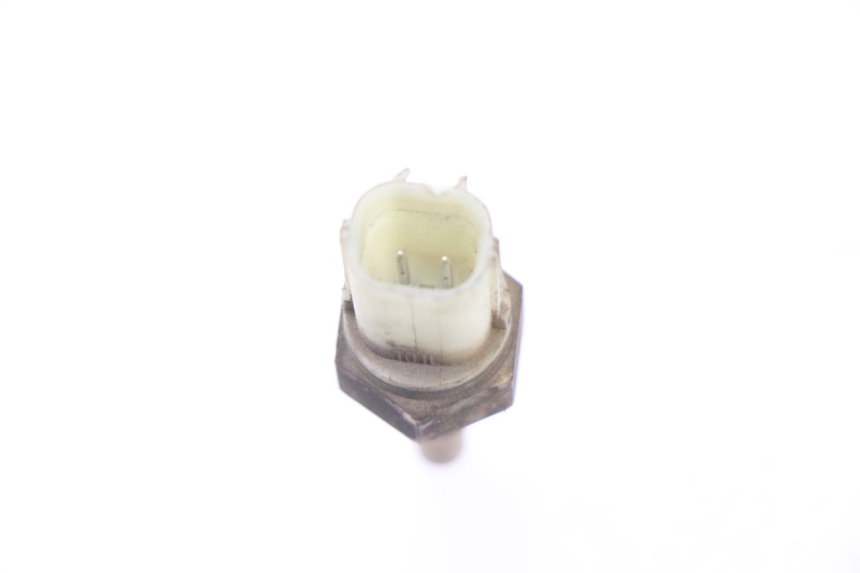 photo de SENSOR TEMPERATURA AGUA YAMAHA BW'S BWS 125 (2010 - 2013) - Zoom estado de uso