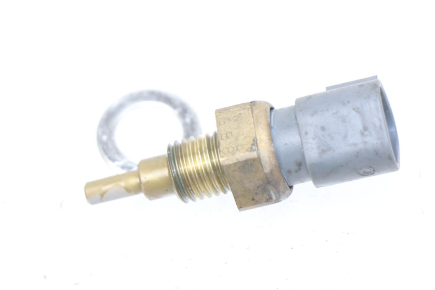 photo de SENSOR TEMPERATURA AGUA HONDA CBRF CBR-F PC41 600 (2011 - 2013) - Zoom estado de uso