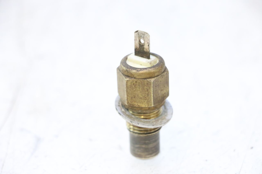 photo de SENSOR TEMPERATURA AGUA HM HONDA DERAPAGE 50 (2007 - 2009) - Zoom estado de uso