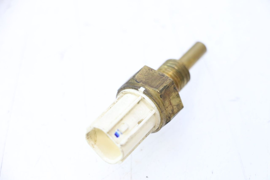 photo de SENSOR TEMPERATURA AGUA KAWASAKI ER-6 ER6 N 650 (2005 - 2009) - Otra perspectiva