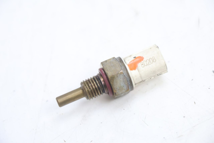photo de SENSOR TEMPERATURA AGUA KAWASAKI ER-6 ER6 N 650 (2005 - 2009) - Detalle de la pieza