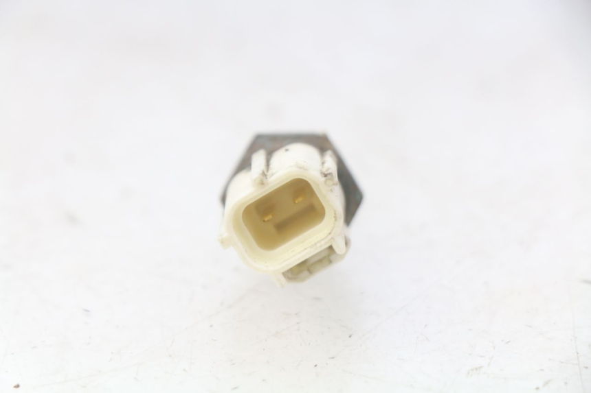 photo de SONDA DE TEMPERATURA DE AGUA YAMAHA FJR ABS 1300 (2016 - 2020) - Detalle de la pieza