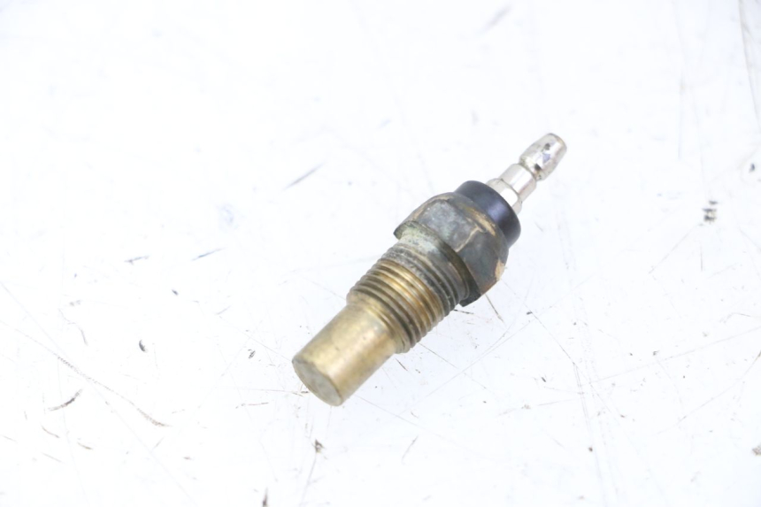 photo de SENSOR TEMPERATURA AGUA HONDA MTX TC02 125 (1987 - 1989) - Detalle de la pieza
