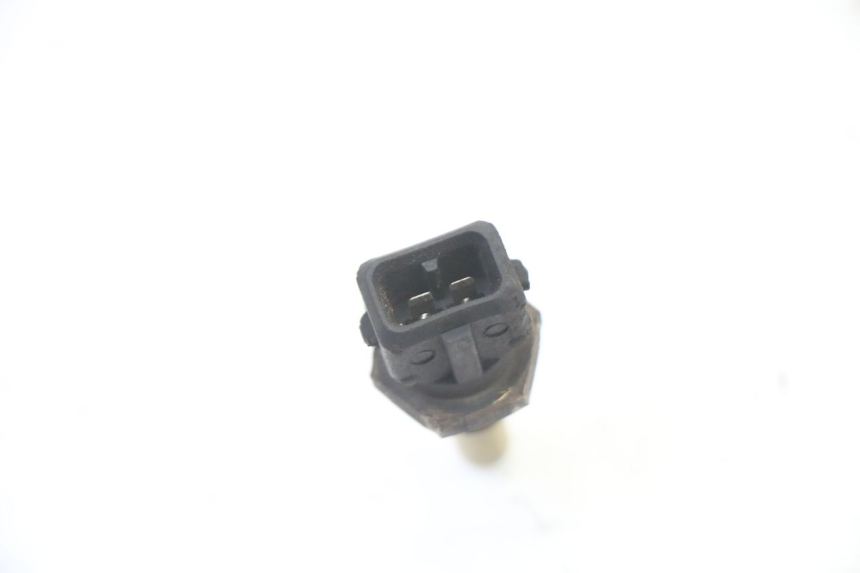 photo de SENSOR TEMPERATURA AGUA BMW K 75 RT 750 (1989 - 1997) - Zoom estado de uso