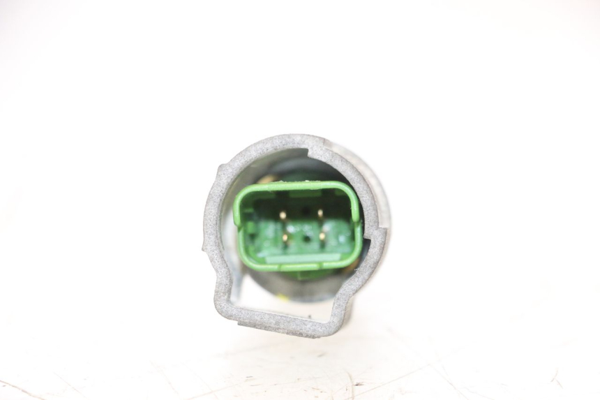 photo de SENSOR TEMPERATURA AGUA PIAGGIO MP3 HPE 530 (2022 - 2026) - Otra perspectiva