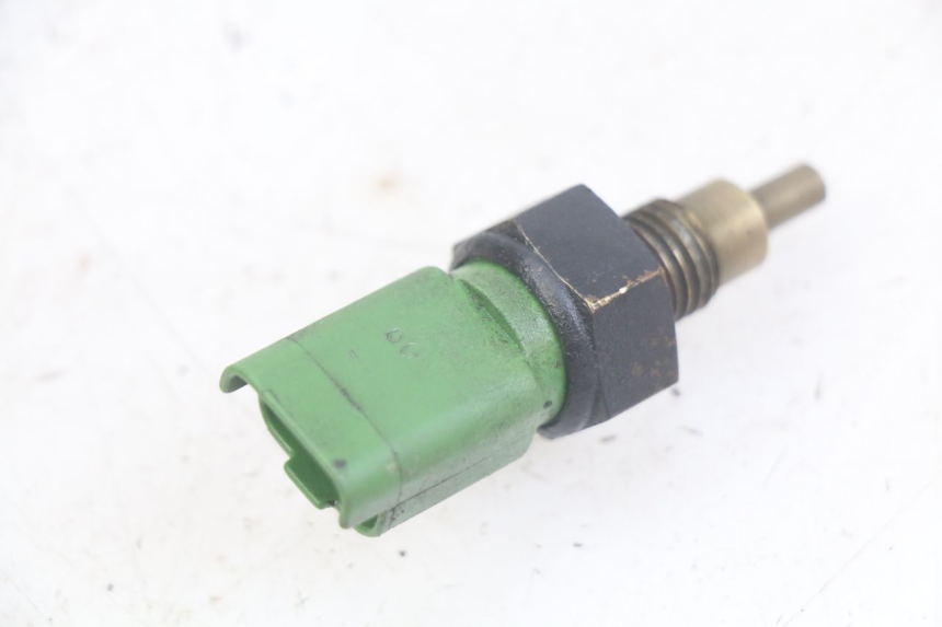 photo de SONDA DE TEMPERATURA DE AGUA PIAGGIO MP3 LT 400 (2007 - 2012) - Detalle de la pieza
