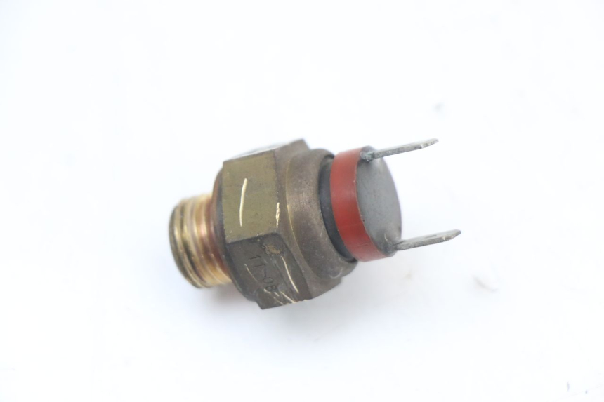 photo de SONDA DE TEMPERATURA DE AGUA PIAGGIO MP3 125 (2006 - 2014) - Zoom estado de uso