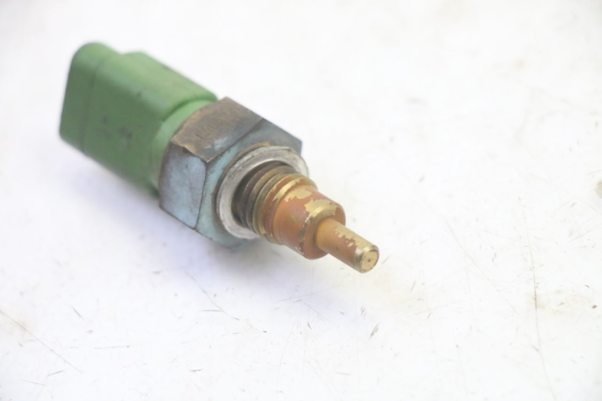 photo de SONDA DE TEMPERATURA DE AGUA PIAGGIO MP3 RL 250 (2006 - 2010) - Otra perspectiva