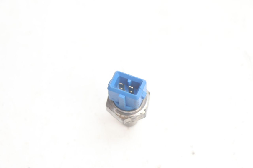 photo de SONDA DE TEMPERATURA DE AGUA PIAGGIO NEW TYPHOON 50 (2018 - 2021) - Otra perspectiva