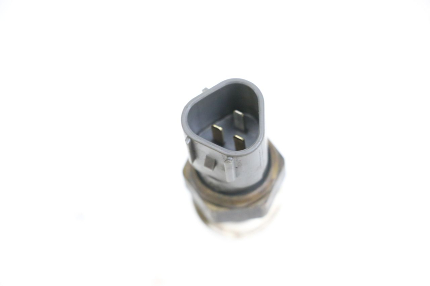 photo de SONDA DE TEMPERATURA DE AGUA HONDA NHX LEAD 110 (2008 - 2010) - Zoom estado de uso