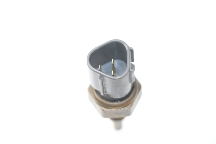 photo de SENSOR TEMPERATURA AGUA HONDA NSS EX FORZA 250 (2005 - 2013) - Detalle de la pieza