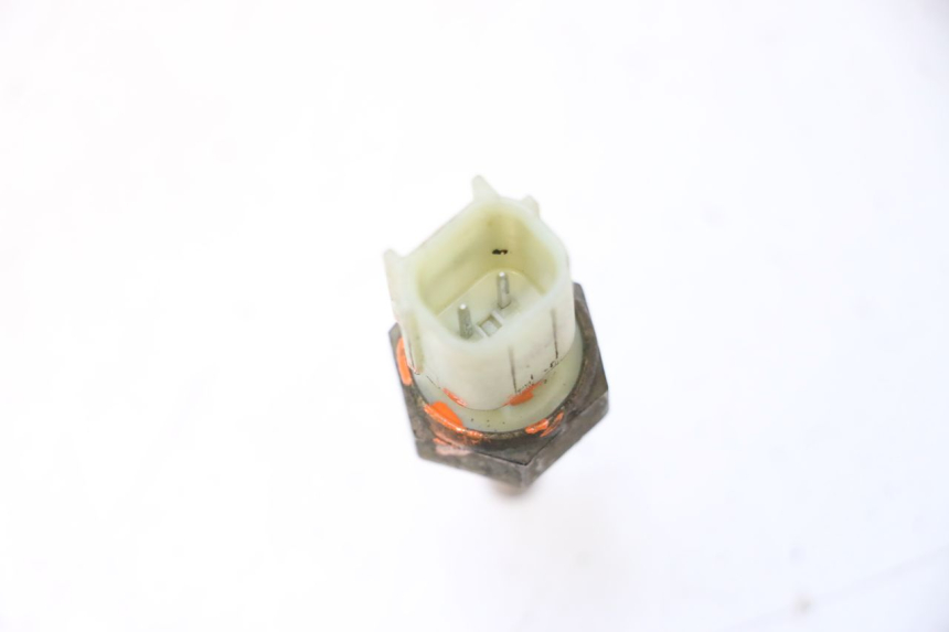 photo de SENSOR TEMPERATURA AGUA HONDA PCX (JF57/JF64) 125 (2014 - 2018) - Detalle de la pieza