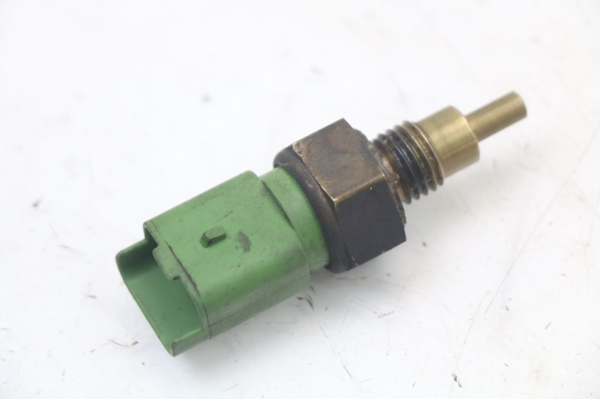 photo de SONDA DE TEMPERATURA DE AGUA PIAGGIO MP3 LT 400 (2007 - 2012) - Detalle de la pieza