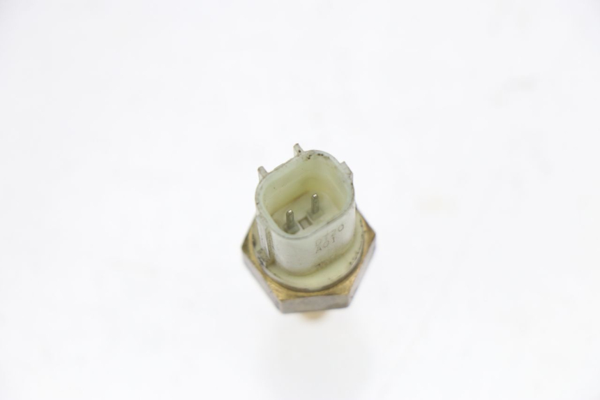 photo de SENSOR TEMPERATURA AGUA MASAI SCRAMBLER 125 (2018 - 2020) - Zoom estado de uso