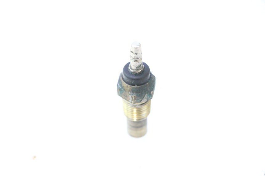 photo de SENSOR TEMPERATURA AGUA HONDA ST PAN EUROPEAN 1100 (1990 - 2002) - Zoom estado de uso