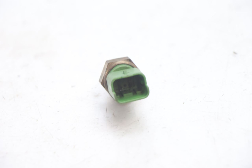 photo de SENSOR TEMPERATURA AGUA BOOM TRIKE FUN 500 (2004 - 2010) - Otra perspectiva