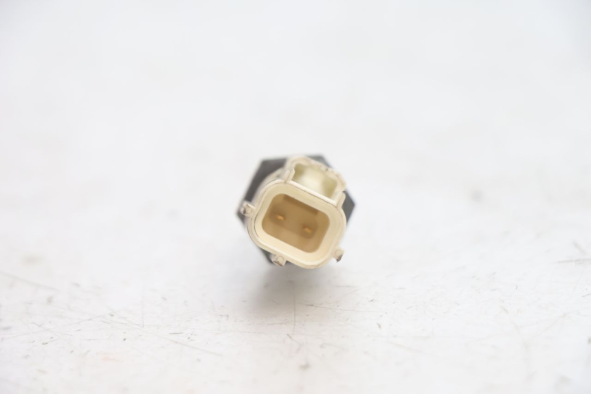 photo de SONDA DE TEMPERATURA DE AGUA YAMAHA XMAX X-MAX 125 (2006 - 2009) - Otra perspectiva