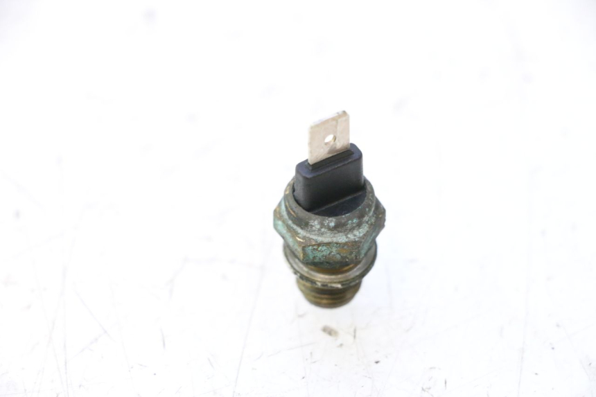 photo de SONDA DE TEMPERATURA DE AGUA PIAGGIO X9 EVOLUTION 125 (2003 - 2007) - Detalle de la pieza