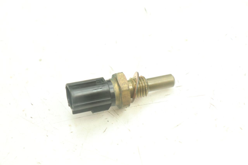 photo de SENSOR TEMPERATURA AGUA YAMAHA YZF R6 600 (2008 - 2009) - Detalle de la pieza