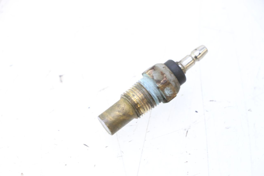photo de SONDA DE TEMPERATURA DE AGUA KAWASAKI ZX-6R ZX6R 600 (1995 - 1997) - Zoom estado de uso
