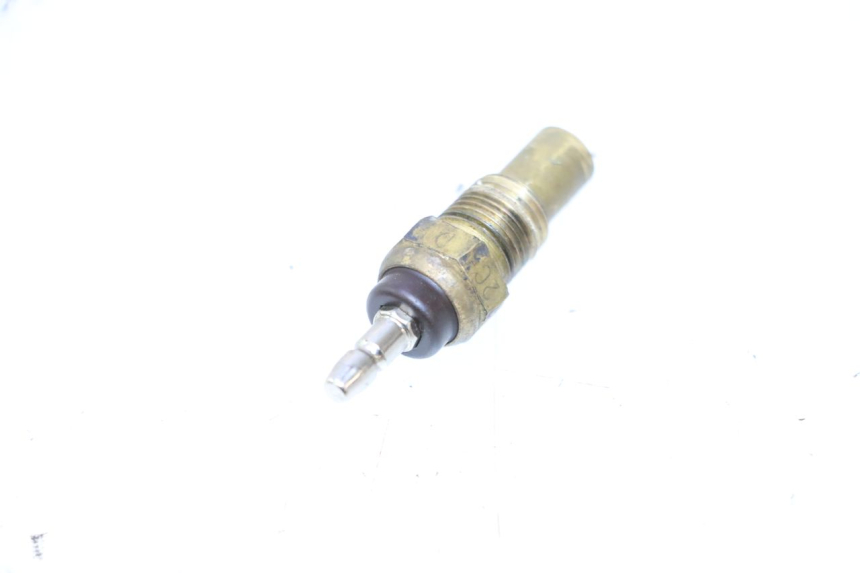 photo de SENSOR TEMPERATURA AGUA KAWASAKI ZX-6R ZX6R 600 (2000 - 2002) - Detalle de la pieza