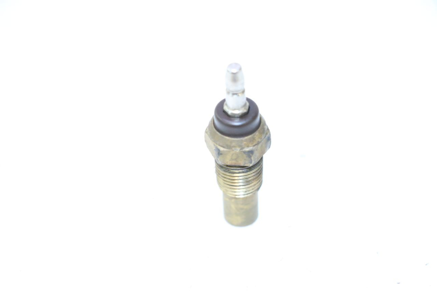 photo de SENSOR TEMPERATURA AGUA KAWASAKI ZX-6R ZX6R 600 (2000 - 2002) - Zoom estado de uso