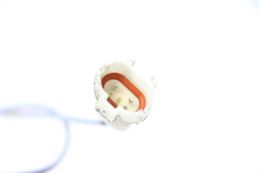 photo de SENSOR TEMPERATURA EXTERIOR JM MOTORS EVOLIS 4T 50 (2018 - 2022) - Zoom estado de uso
