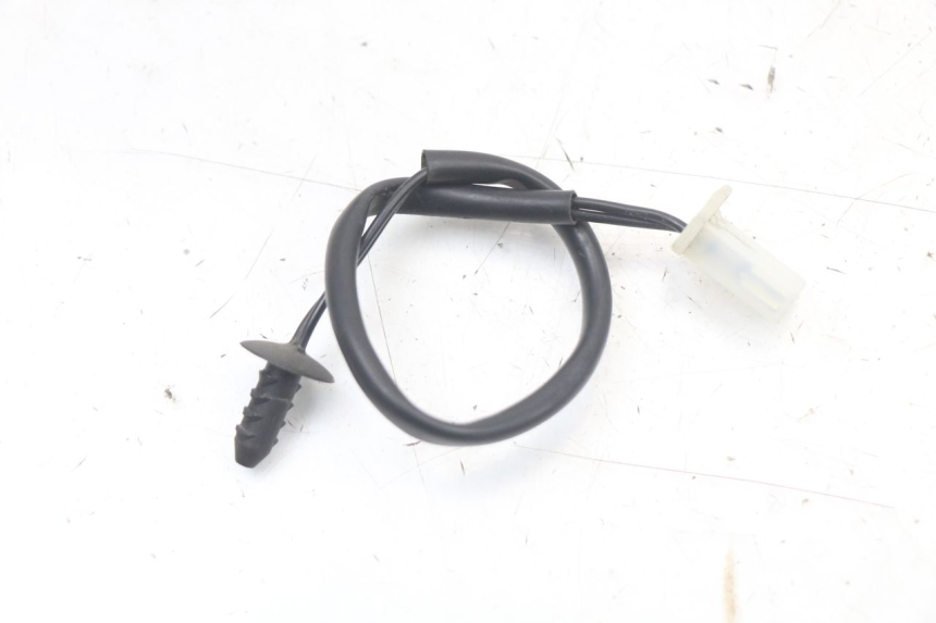 photo de SENSOR TEMPERATURA EXTERIOR PIAGGIO MP3 HPE 350 (2018 - 2020) - Detalle de la pieza