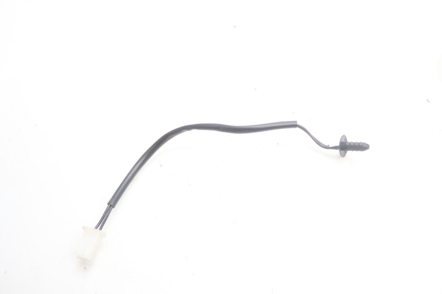 photo de SENSOR TEMPERATURA EXTERIOR PIAGGIO MP3 HPE 530 (2022 - 2026) - Zoom estado de uso