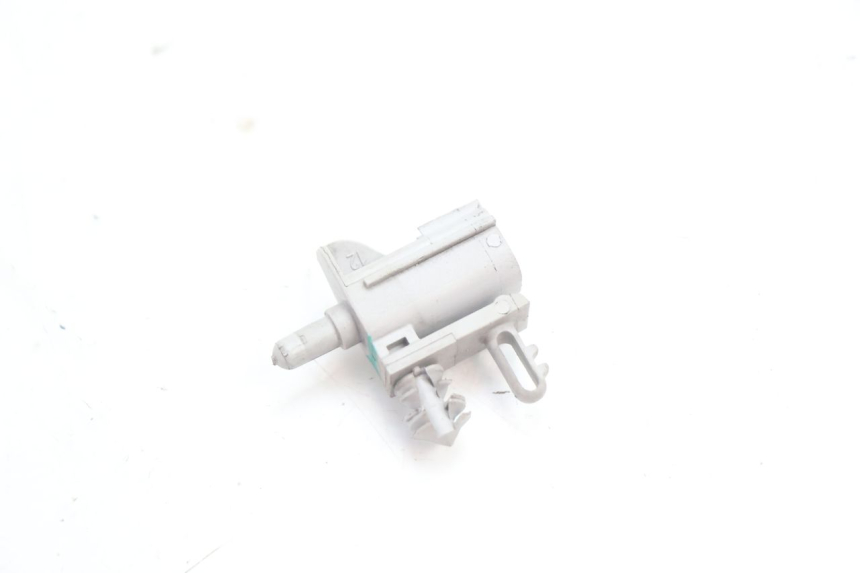 photo de SENSOR TEMPERATURA EXTERIOR HARLEY DAVIDSON ROAD GLIDE FLTRXSE 1920 (2018 - 2022) - Vista principal