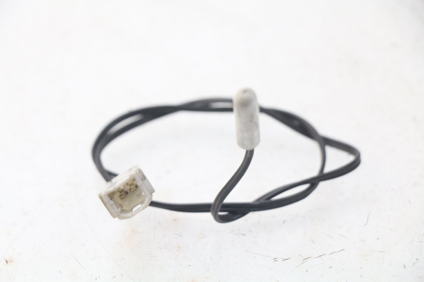 photo de SENSOR TEMPERATURA EXTERIOR PEUGEOT SATELIS 300 (2012 - 2015) - Vista principal