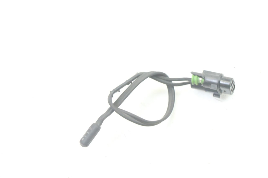 photo de SENSOR TEMPERATURA EXTERIOR YAMAHA YP X-MAX XMAX 400 (2014 - 2017) - Zoom estado de uso