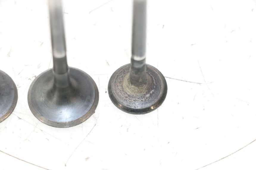photo de VALVULA MOTOR HONDA CB TWO FIFTY 250 (1991 - 2002) - Recambio usado revisado