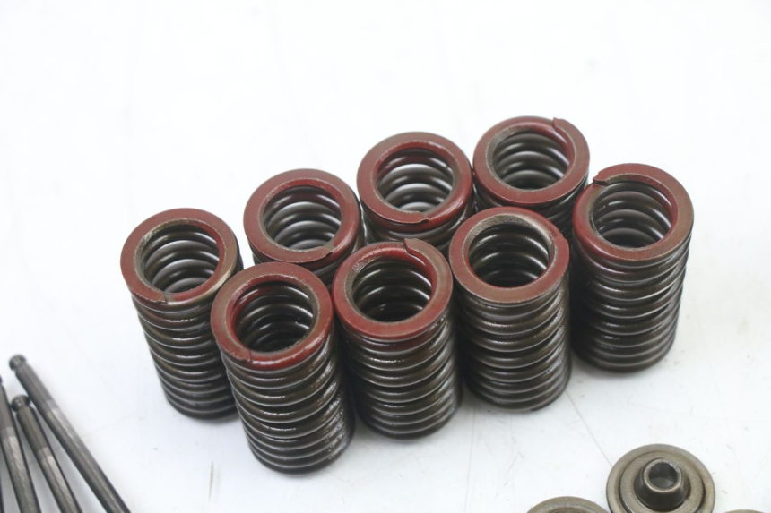 photo de VALVULA MOTOR YAMAHA FZ6 FAZER S2 600 (2007 - 2011) - Vista general del producto