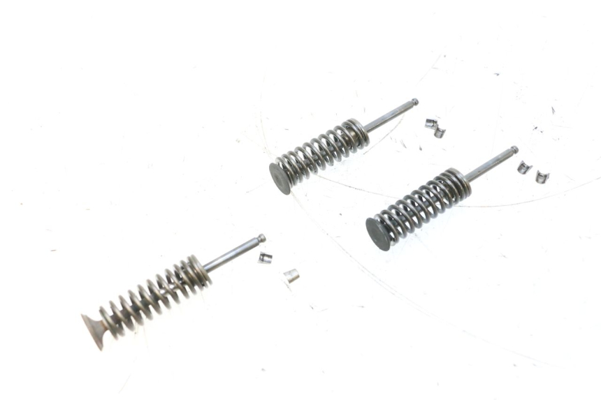 photo de VALVULA MOTOR YAMAHA NEOS NEO'S 4T 50 (2008 - 2016) - Vista principal