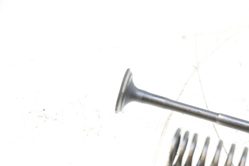 photo de VALVULA MOTOR YAMAHA NEOS NEO'S 4T 50 (2008 - 2016) - Otra perspectiva