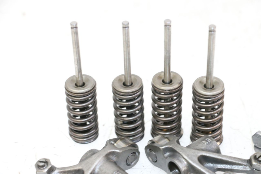 photo de VALVULA MOTOR PEUGEOT SATELIS 125 (2010 - 2012) - Vista general del producto