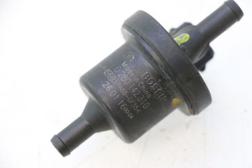 photo de VÁLVULA VENTILACIÓN CANISTER BMW C SPORT 650 (2015 - 2021) - Vista principal
