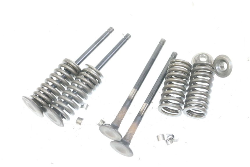 photo de VALVULA MOTOR PIAGGIO VESPA GRANTURISMO 200 (2004 - 2005) - Vista principal