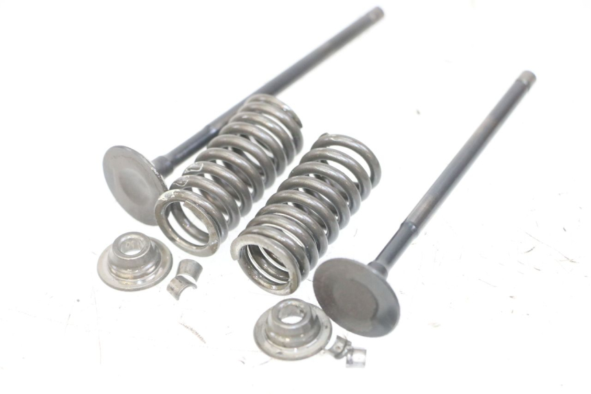 photo de VALVULA MOTOR PIAGGIO VESPA GRANTURISMO 200 (2004 - 2005) - Marcados y referencias originales