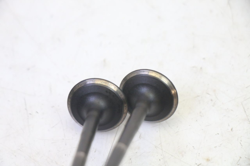 photo de VALVULA MOTOR YAMAHA X-MAX XMAX 125 (2010 - 2013) - Zoom estado de uso