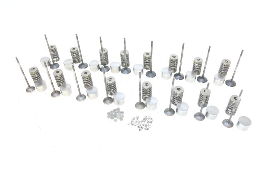 photo de VALVULA MOTOR YAMAHA XJ6 600 (2008 - 2016) - Vista principal