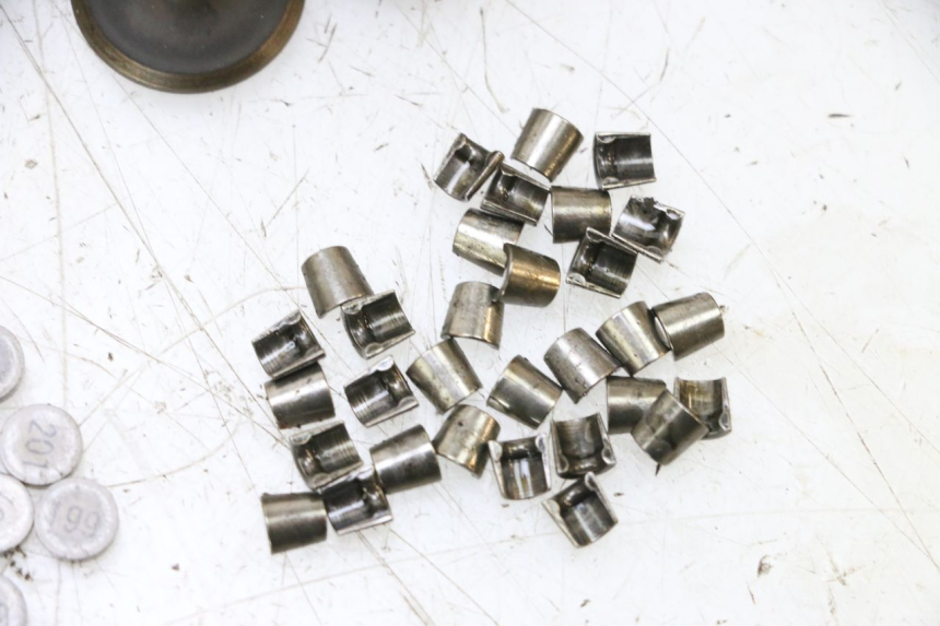 photo de VALVULA MOTOR YAMAHA XJ6 600 (2008 - 2016) - Foto de producto adicional