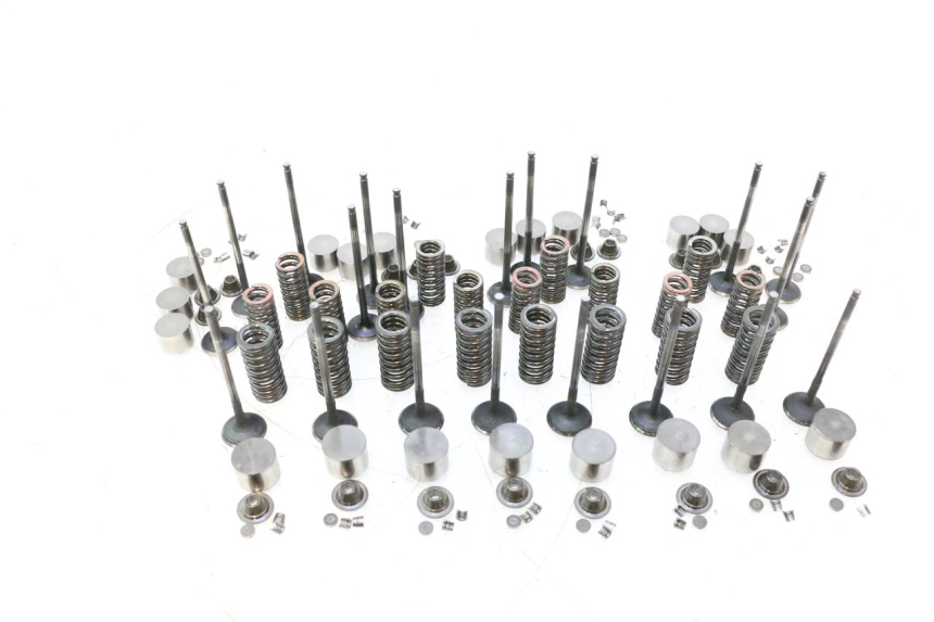 photo de VALVULA MOTOR YAMAHA YZF R GENESIS 750 (1993 - 1998) - Marcados y referencias originales
